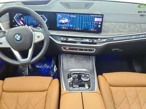 Used 2026 BMW X7 xDrive40i AWD/4WD image 20