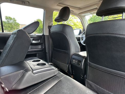 Used 2019 Toyota 4Runner TRD Off-Road Premium AWD/4WD image 20