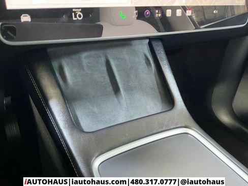 Used 2024 Tesla Model Y Long Range AWD/4WD image 24