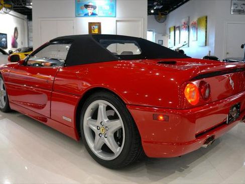 Used 1999 Ferrari F355 Spider RWD image 17