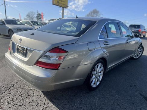 Used 2007 Mercedes-Benz S 550 image 4
