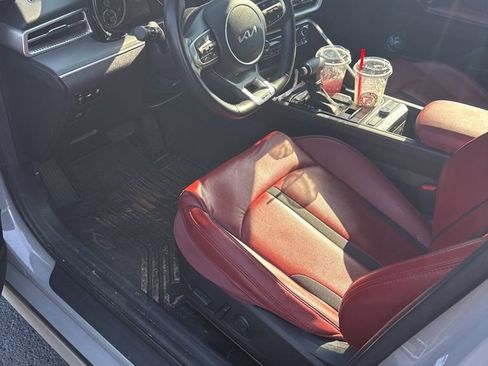 Used 2023 Kia K5 GT-Line image 4