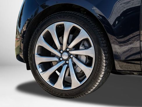 Used 2023 Land Rover Range Rover SE image 57