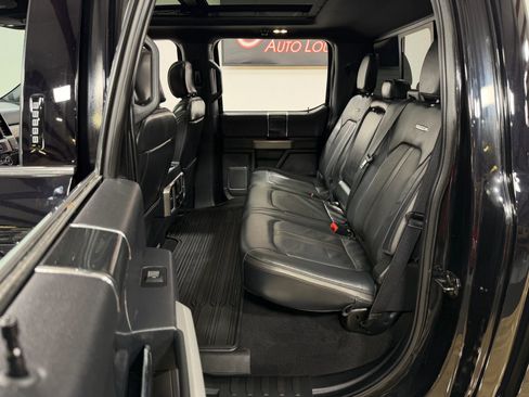 Used 2022 Ford F250 Platinum w/ Tremor Off-Road Package image 16