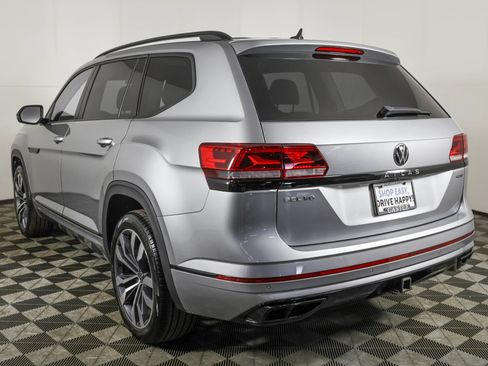 Used 2023 Volkswagen Atlas SEL R-Line AWD/4WD image 22