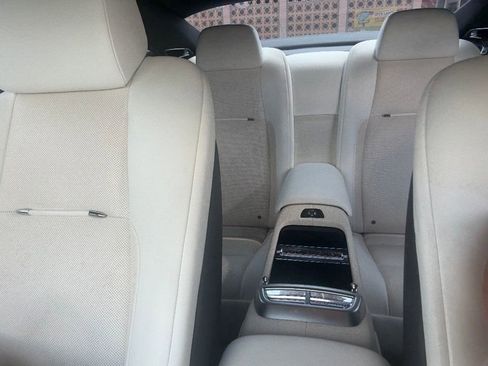 Used 2016 Rolls-Royce Wraith image 18