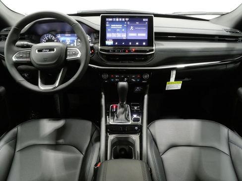 New 2026 Jeep Compass Limited image 10