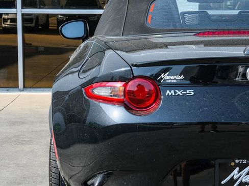 Used 2023 MAZDA MX-5 Miata Club w/ Brembo/BBS Recaro Package RWD image 11