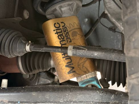 Used 2023 GMC Sierra 1500 AT4X image 57