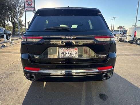 Used 2022 Jeep Grand Cherokee Overland image 6