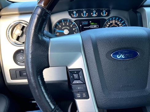 Used 2014 Ford F150 Platinum AWD/4WD image 24