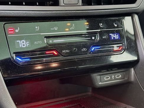 Used 2025 Volkswagen Jetta GLI Autobahn image 16