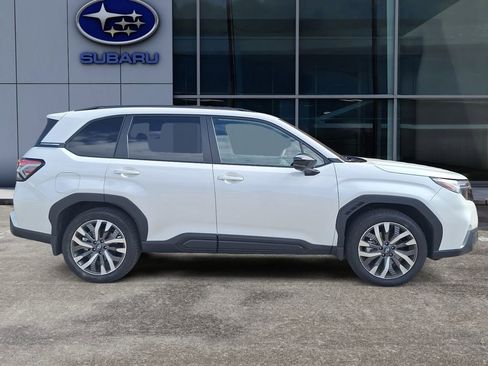 Used 2026 Subaru Forester Touring w/ Touring Package image 8