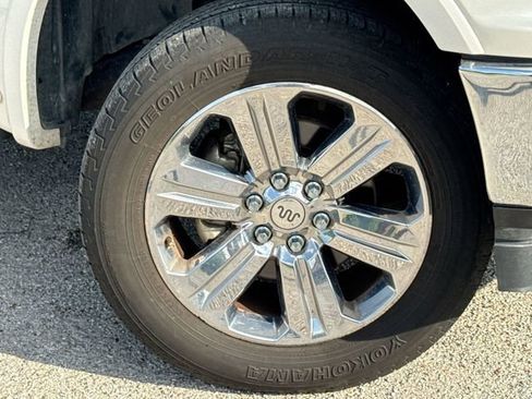 Used 2019 Ford F150 King Ranch w/ Equipment Group 601A Luxury AWD/4WD image 10