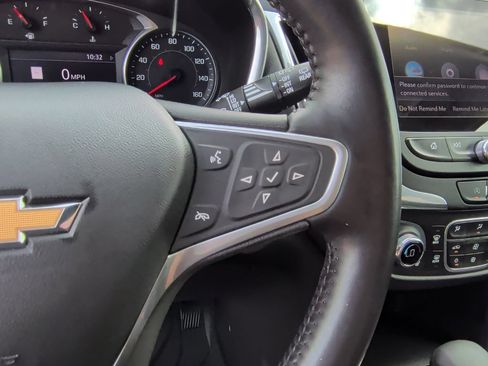 Used 2022 Chevrolet Equinox LT FWD image 18