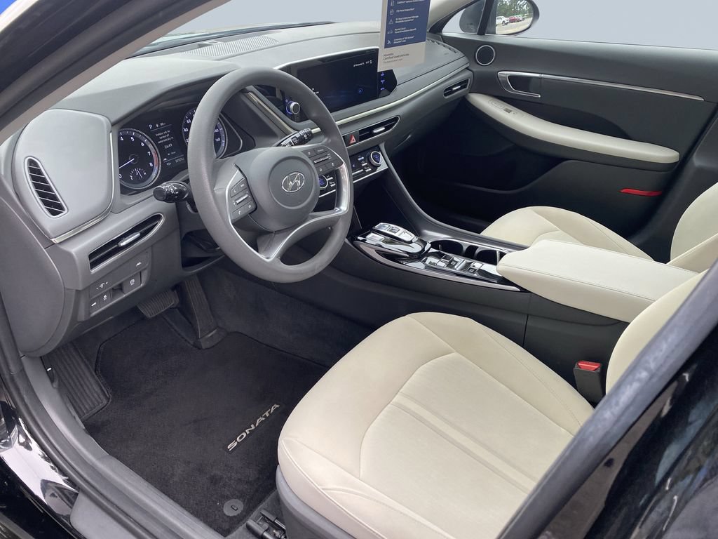 Certified 2023 Hyundai Sonata SEL w/ Cargo Package FWD image 10