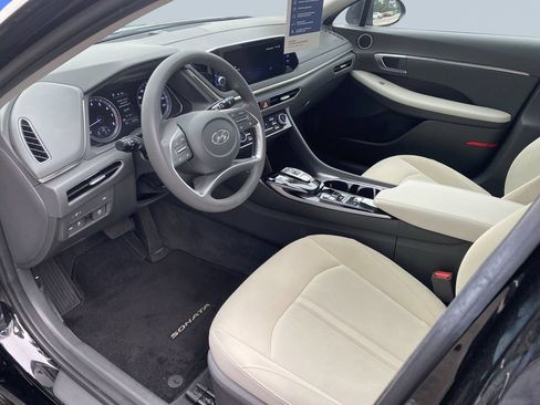 Certified 2023 Hyundai Sonata SEL w/ Cargo Package FWD image 10