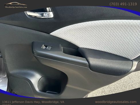 Used 2015 Honda CR-V EX image 28