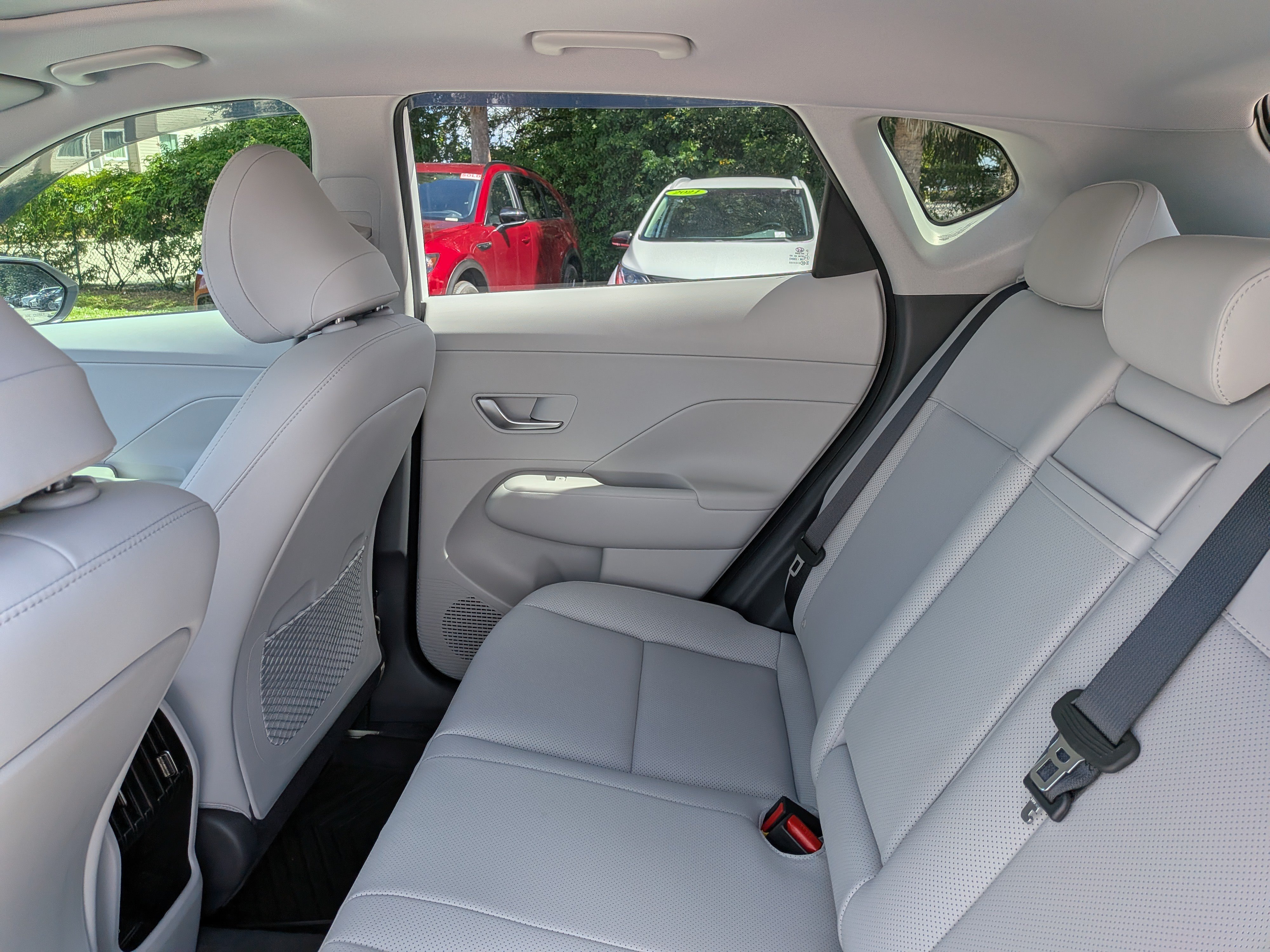 Used 2026 Hyundai Kona Limited FWD image 15