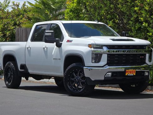 Used 2023 Chevrolet Silverado 2500 LT w/ All Star Edition AWD/4WD image 2