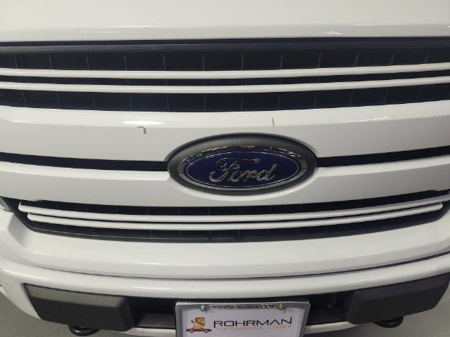 Used 2019 Ford F150 Lariat w/ Equipment Group 502A Luxury AWD/4WD image 25