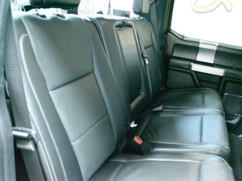 Used 2017 Ford F150 Lariat w/ Equipment Group 502A Luxury AWD/4WD image 9