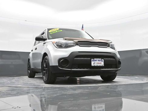 Used 2019 Kia Soul image 31