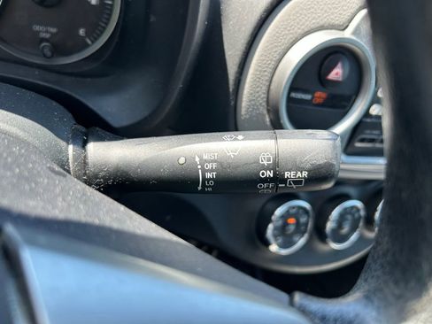 Used 2013 Toyota Yaris LE image 18