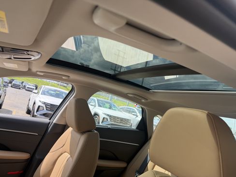 New 2026 Hyundai Sonata Limited FWD image 28