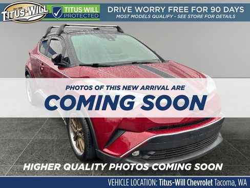 Used 2019 Toyota C-HR Limited image 1