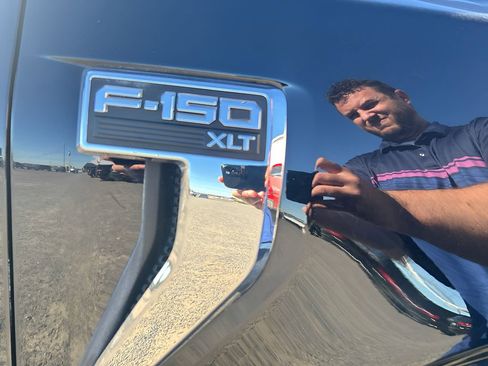 Used 2021 Ford F150 XLT image 19