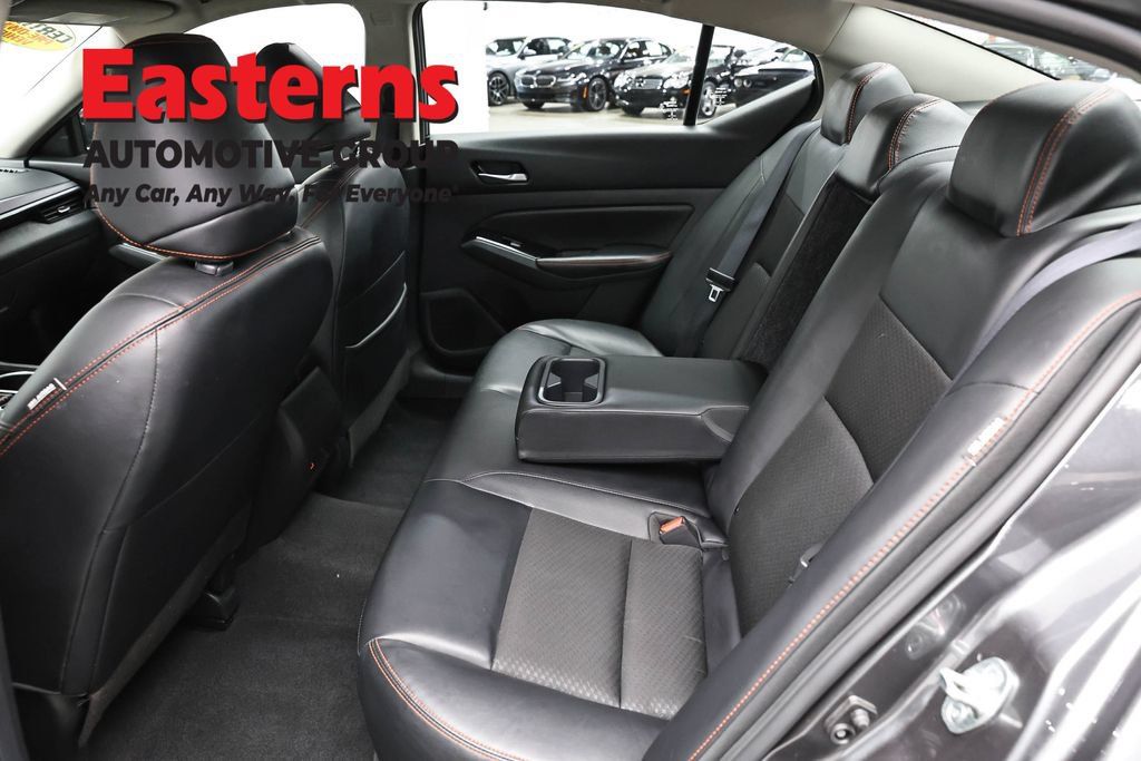 Used 2023 Nissan Altima 2.5 SR FWD image 23