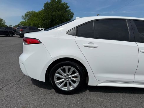 Used 2023 Toyota Corolla LE w/ LE Convenience Package image 36