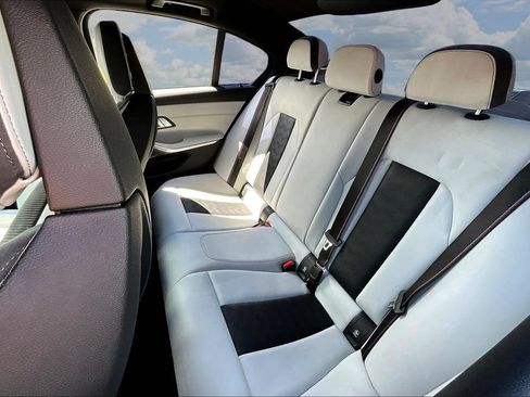Used 2022 BMW M3 Competition w/ Executive Package RWD image 20