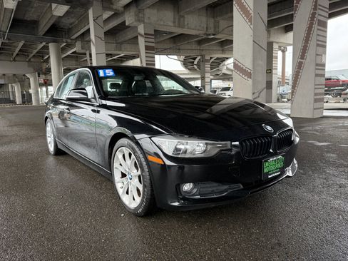 Used 2015 BMW 320i Sedan image 3