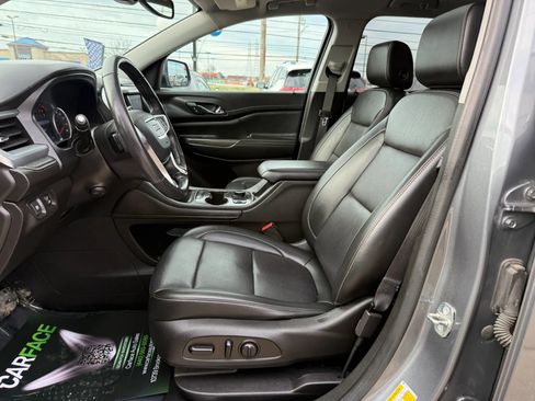 Used 2022 GMC Acadia SLT w/ Preferred Package AWD/4WD image 19