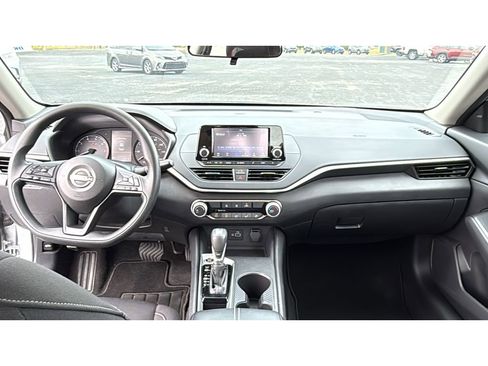 Used 2024 Nissan Altima 2.5 S image 22