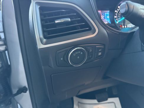 Certified 2023 Ford Edge SEL w/ Convenience Package image 26