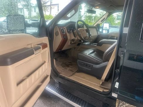 Used 2015 Ford F350 King Ranch w/ FX4 Off-Road Package AWD/4WD image 32