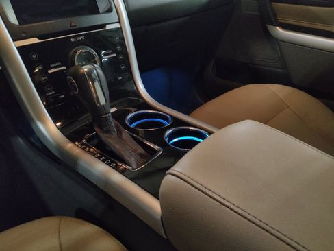 Used 2014 Ford Edge Limited FWD image 26