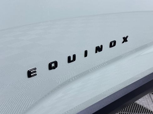 New 2026 Chevrolet Equinox LT w/ Convenience Package II image 67