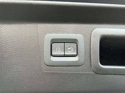 Used 2024 MAZDA CX-50 Meridian Edition w/ Apex Package image 37