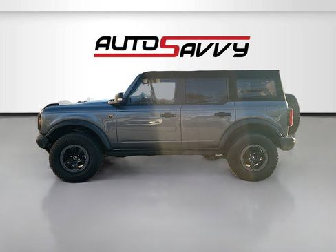 Used 2021 Ford Bronco Badlands image 4