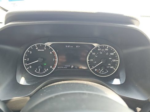 Used 2024 Nissan Rogue S FWD image 25