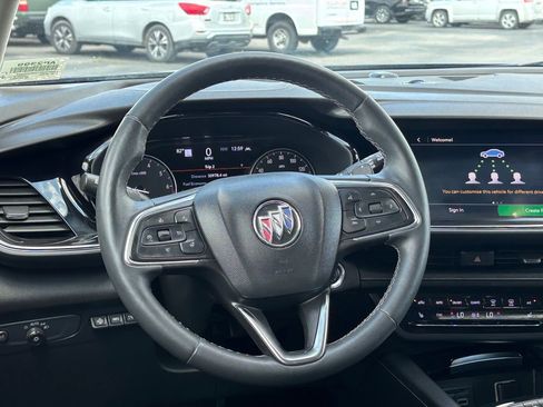 Used 2022 Buick Envision Essence w/ Technology Package I FWD image 25