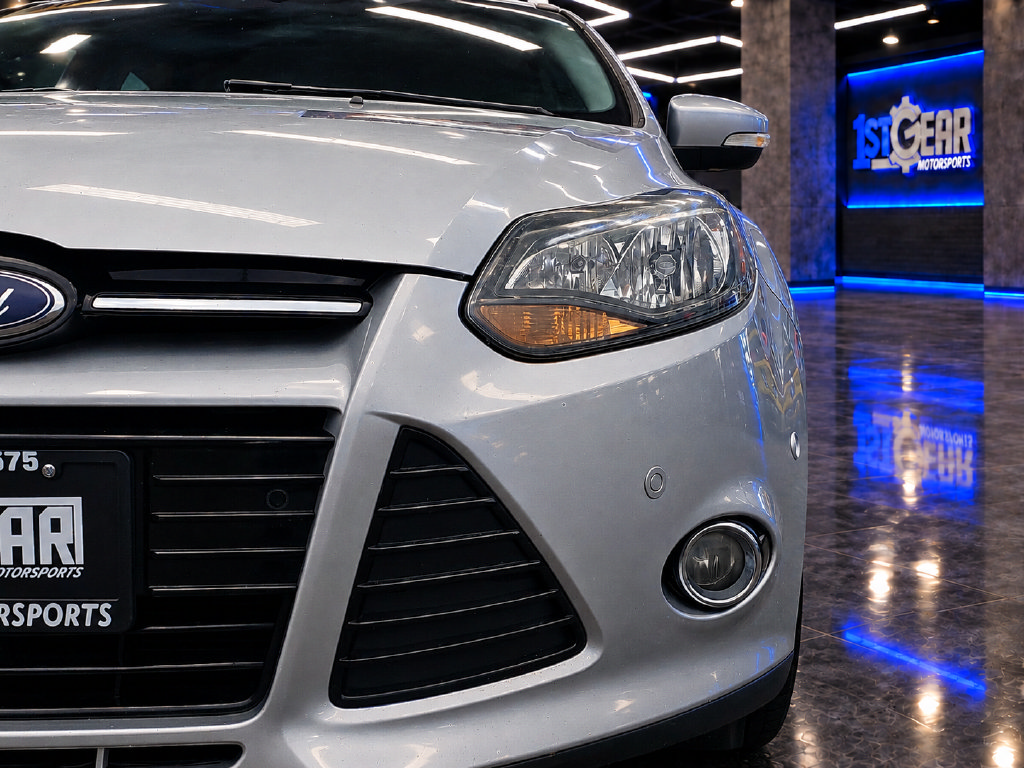 Used 2014 Ford Focus Titanium FWD image 12
