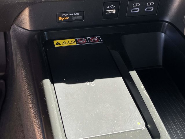 Used 2025 Toyota Camry LE w/ Convenience Package FWD image 31