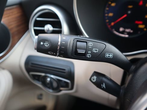 Certified 2022 Mercedes-Benz GLC 300 GLC 300 w/ Premium Package Lite image 20