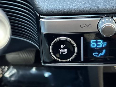 Certified 2024 Hyundai Ioniq 5 Limited RWD image 28