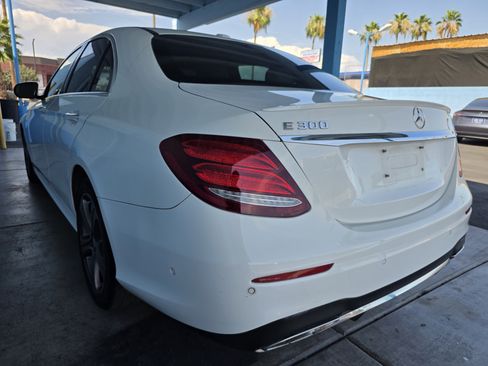 Used 2017 Mercedes-Benz E 300 image 4